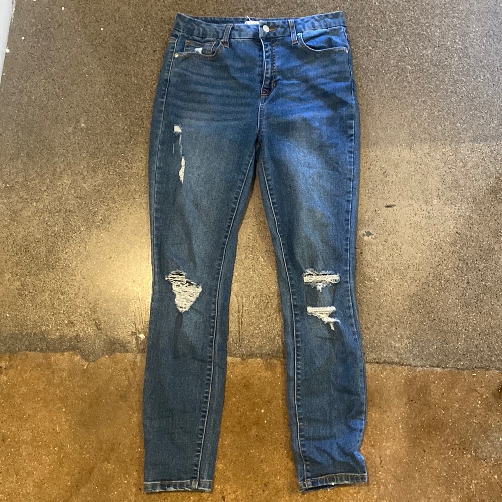 Harper heritage ripped jeans